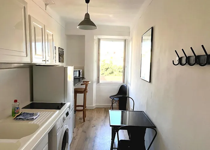 Sunny 1 Bedroom Rue Commandant Andre * Cannes